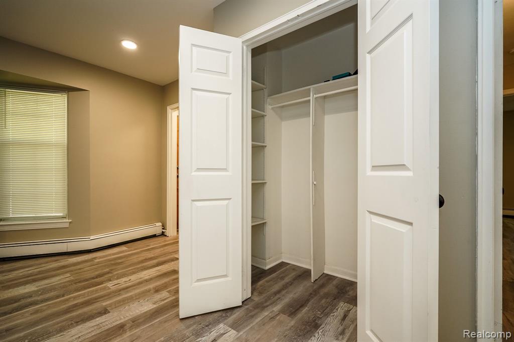 24154 Rougecrest Road Southfield, MI 48033 - Photo 33 of 84