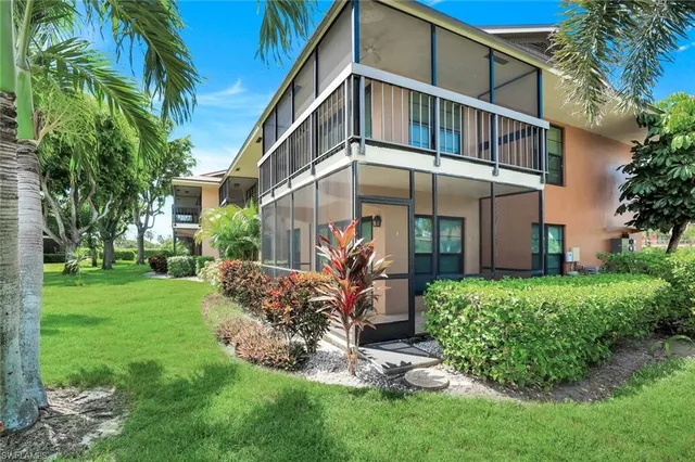 $2,000 | 35 Greenbrier Street, Unit 6102, Marco Island, FL 34145