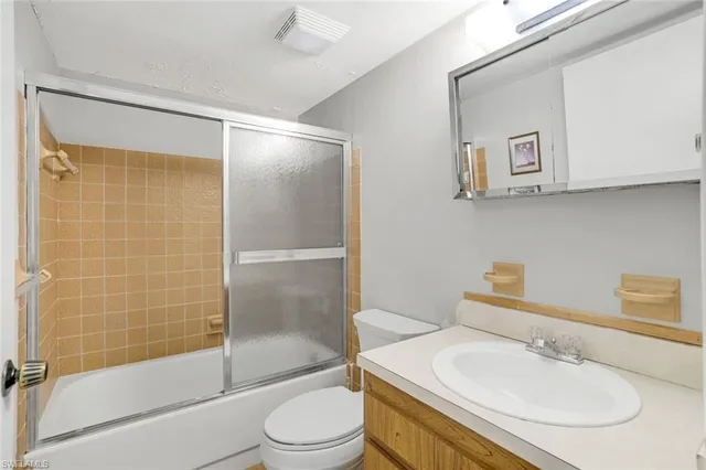 $2,000 | 35 Greenbrier Street, Unit 6102, Marco Island, FL 34145