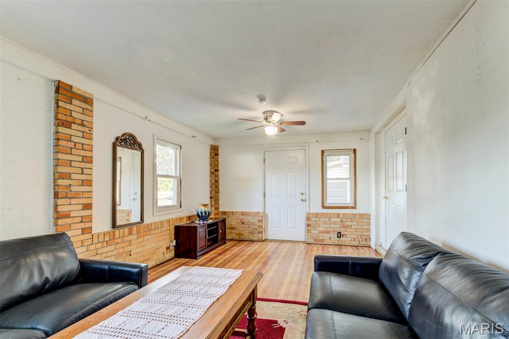 1436 Telegraph Road St. Louis, MO 63125 - Photo 18 of 32 Gallery Image 18