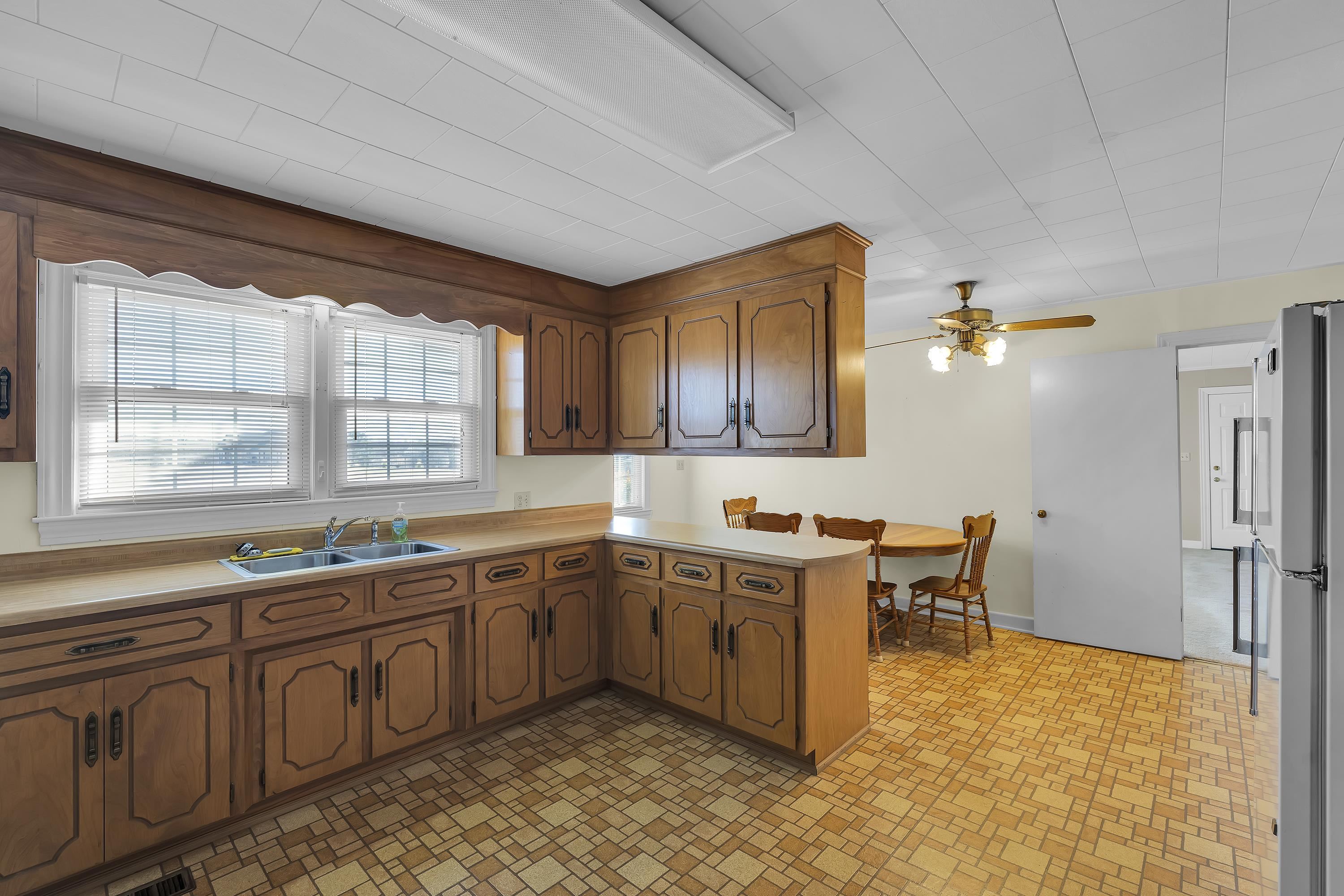 2011 Hannon Road Inman, SC 29349 - Photo 3 of 31