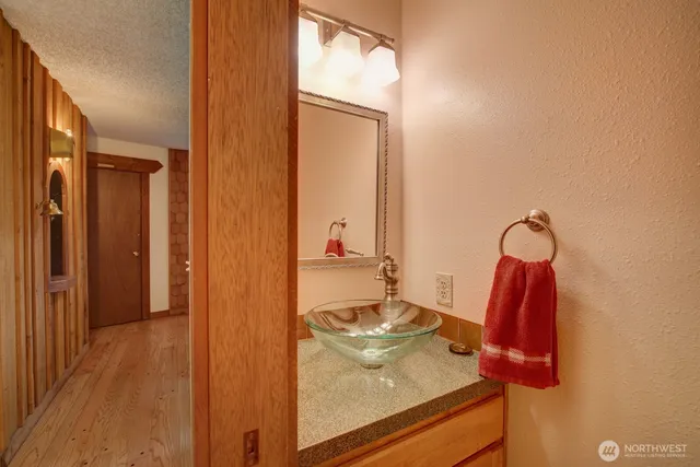 $3,600 | 7029 157th Street Southwest, Edmonds, WA 98026