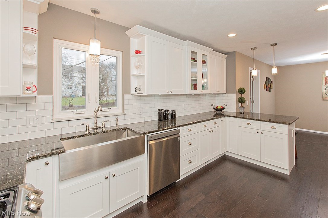 22061 Rye Road Beachwood, OH 44122 - Photo 17 of 35 Gallery Image 17