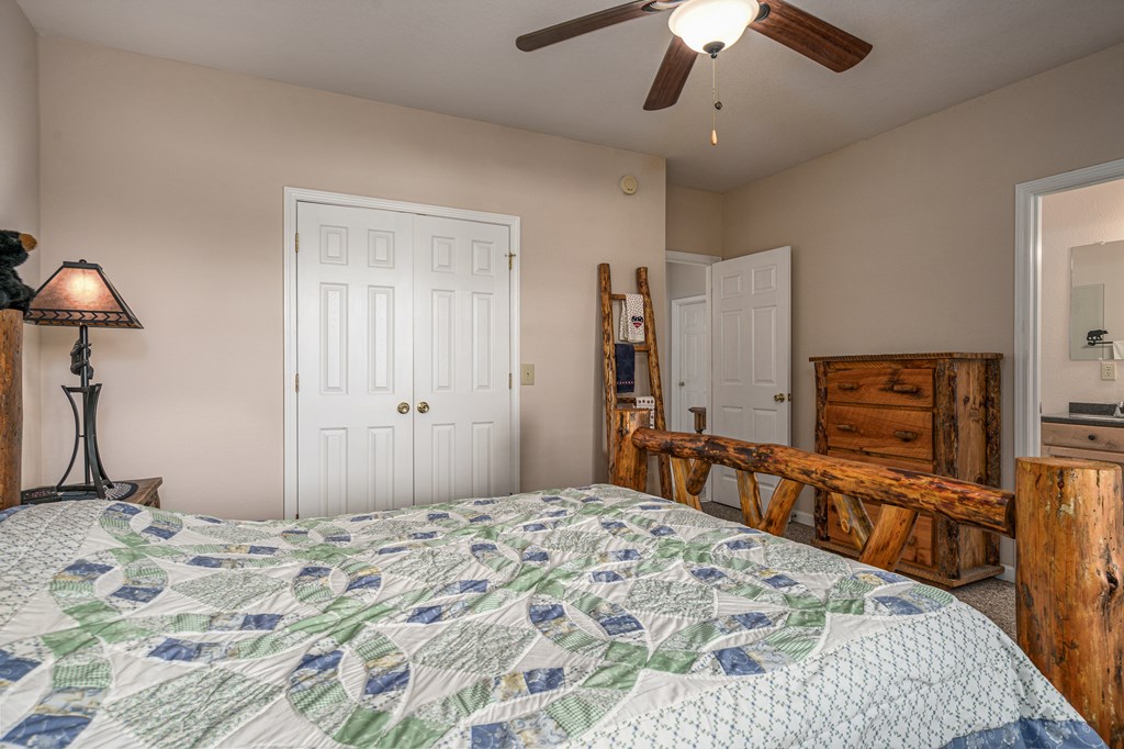 883 Village Road Murphy, NC 28906 - Photo 7 of 61