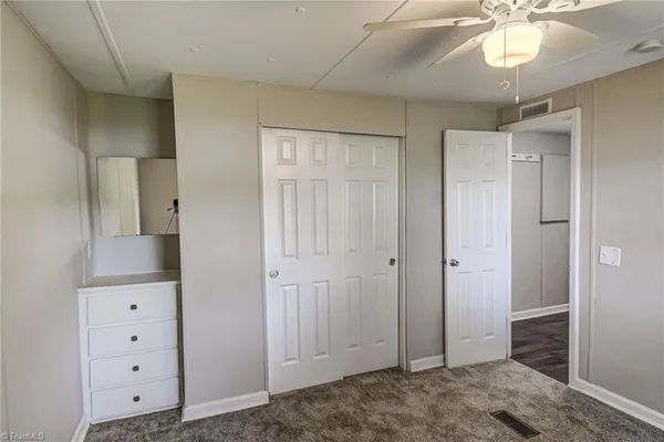 $1,150 | 5947 Julian Airport Road, Liberty, NC 27298