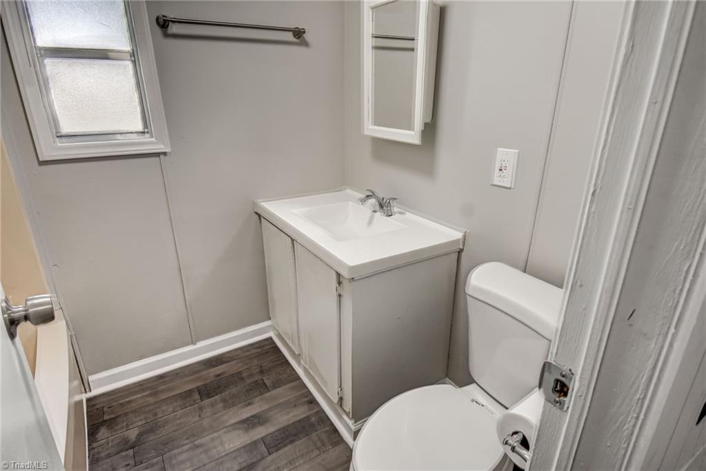 5947 Julian Airport Road Liberty, NC 27298 - Photo 17 of 18