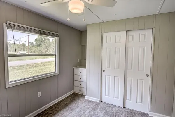 $1,150 | 5947 Julian Airport Road, Liberty, NC 27298