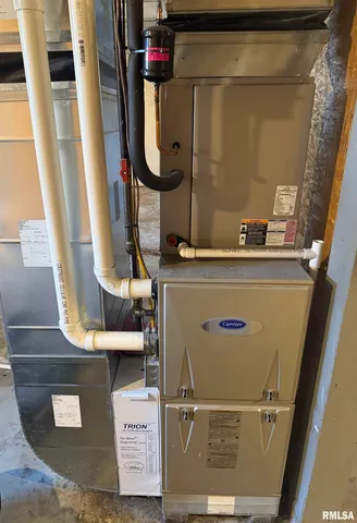 $139,900 | 510 South Charles Street, Steeleville, IL 62288