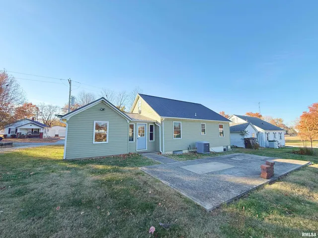 $139,900 | 510 South Charles Street, Steeleville, IL 62288