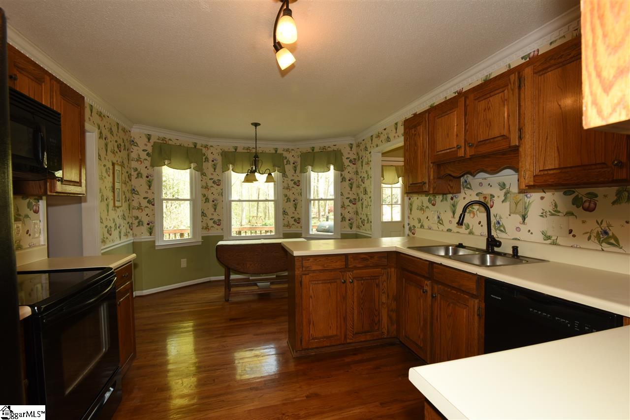 502 Foxhound Road Simpsonville, SC 29680 - Photo 11 of 20 Gallery Image 11