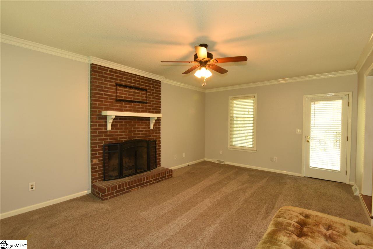 502 Foxhound Road Simpsonville, SC 29680 - Photo 9 of 20 Gallery Image 9