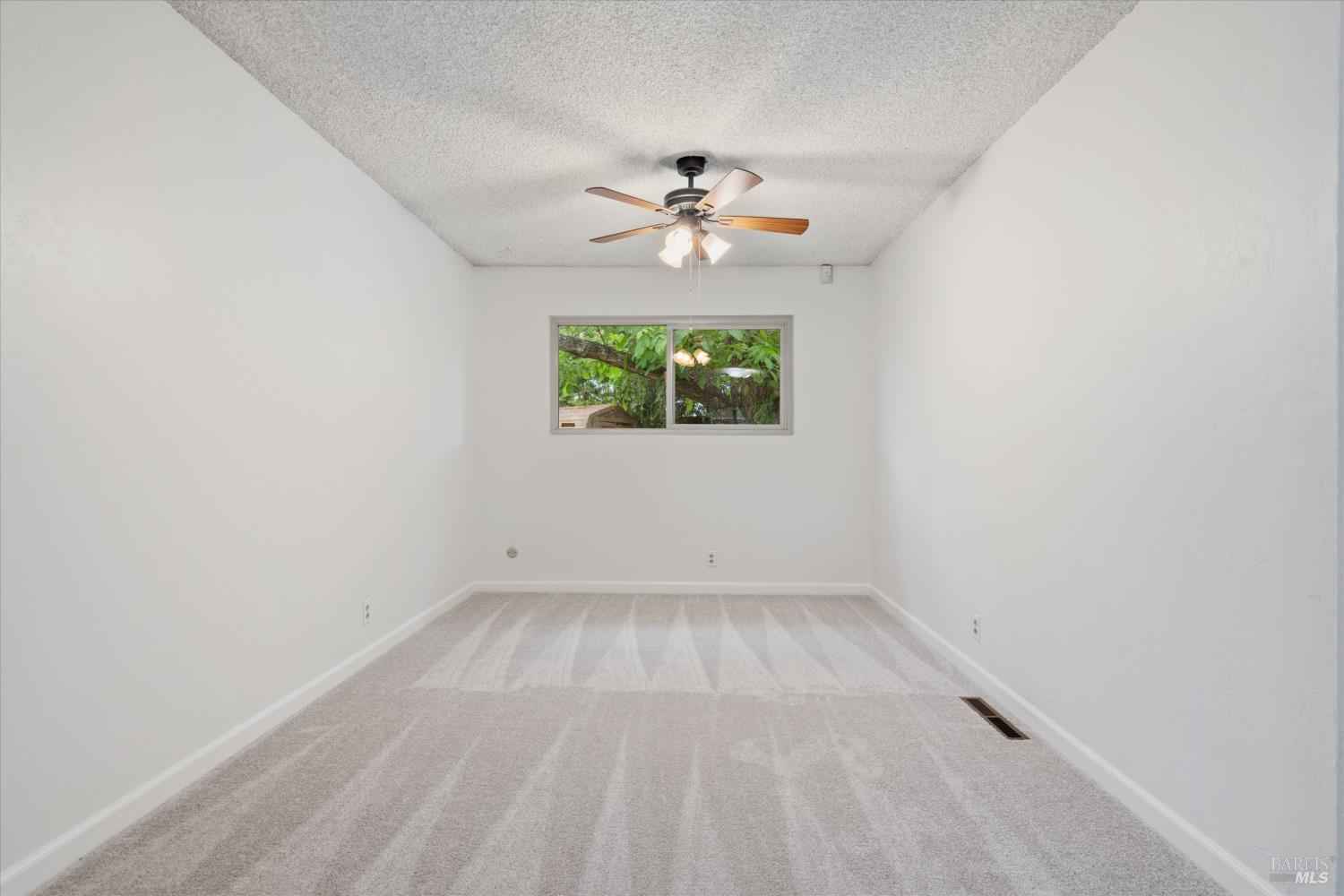 3563 Hoen Avenue Santa Rosa, CA 95405 - Photo 15 of 26