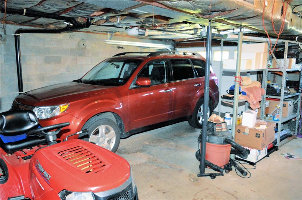 130 Hampton Court Butler, PA 16002 - Photo 16 of 22