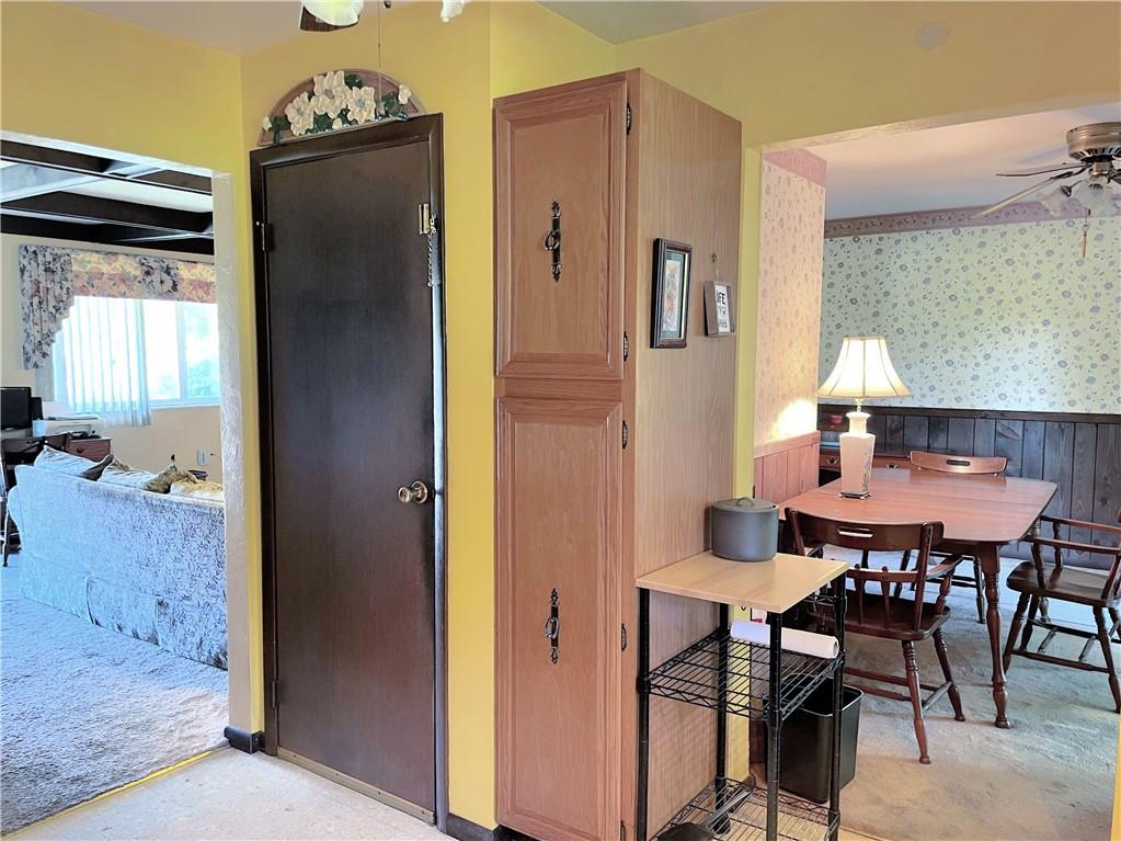 130 Hampton Court Butler, PA 16002 - Photo 7 of 22