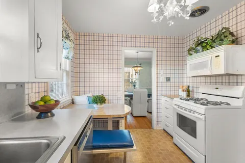 $850,000 | 4604 Casco Avenue, Edina, MN 55424