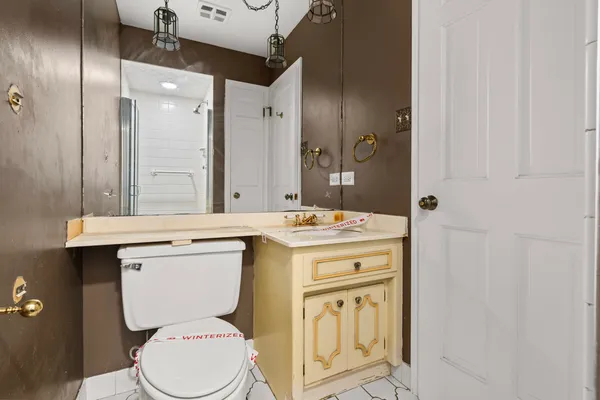 $330,000 | 30 Strauss Lane, Olympia Fields, IL 60461