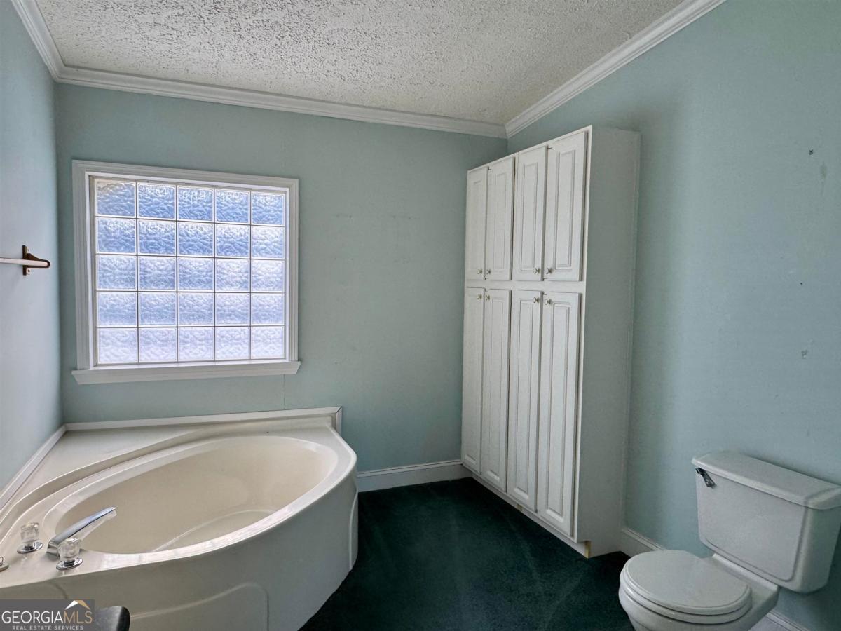 5401 Union Point Highway Union Point, GA 30669 - Photo 17 of 42