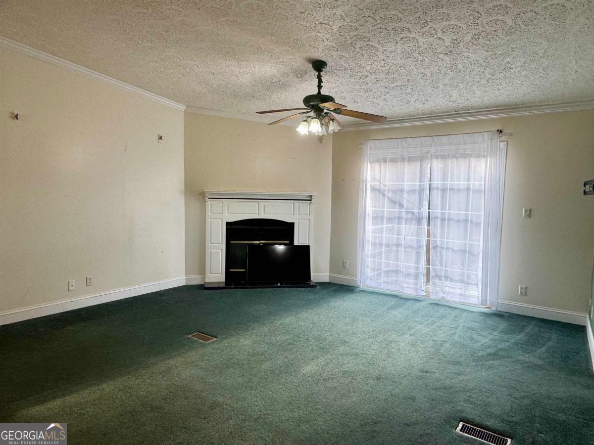 5401 Union Point Highway Union Point, GA 30669 - Photo 8 of 42