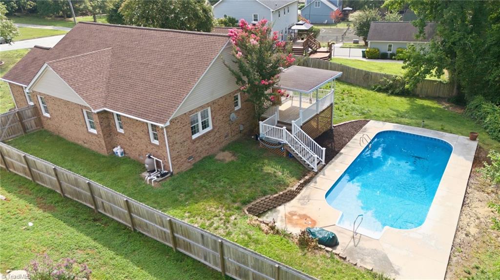314 Canterbury Road High Point, NC 27262 - Photo 33 of 37