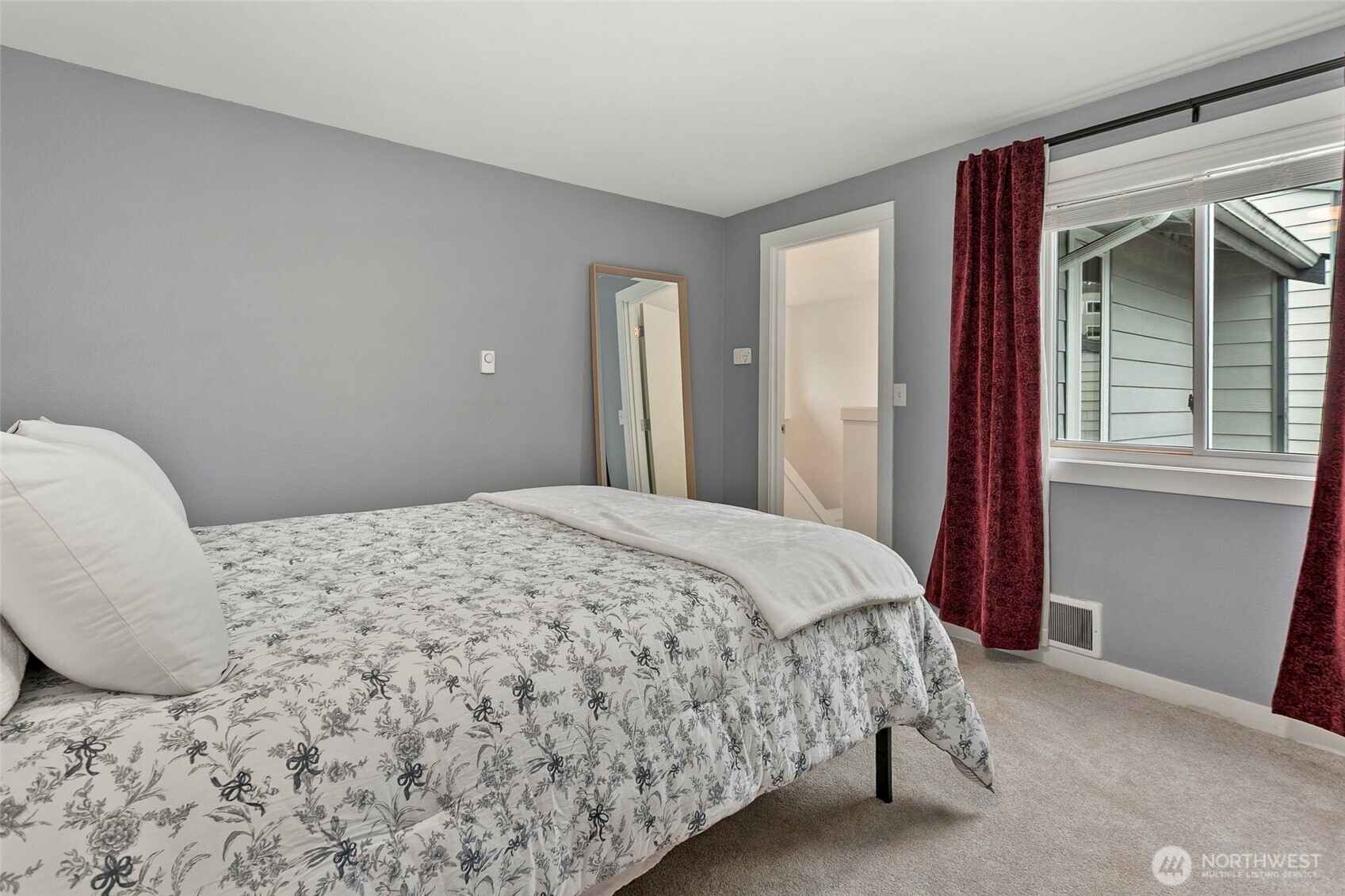 15929 3rd Place Southwest, Unit D Burien, WA 98166 - Photo 20 of 24