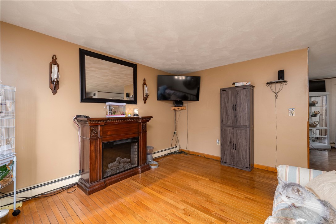 105 Lyman Street Pawtucket, RI 02860 - Photo 20 of 32