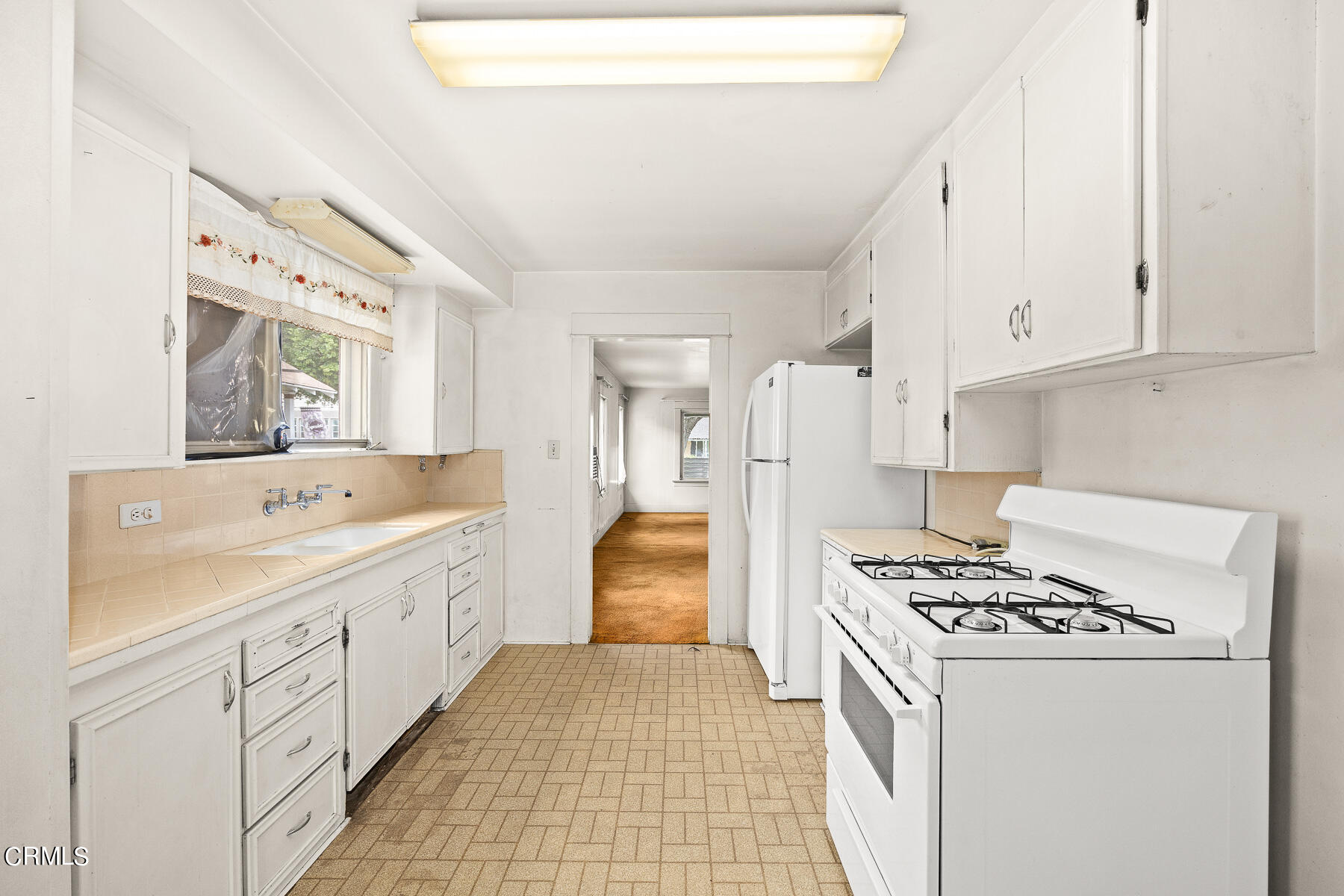 81 South Oak Avenue Pasadena, CA 91107 - Photo 16 of 29 MLS_14