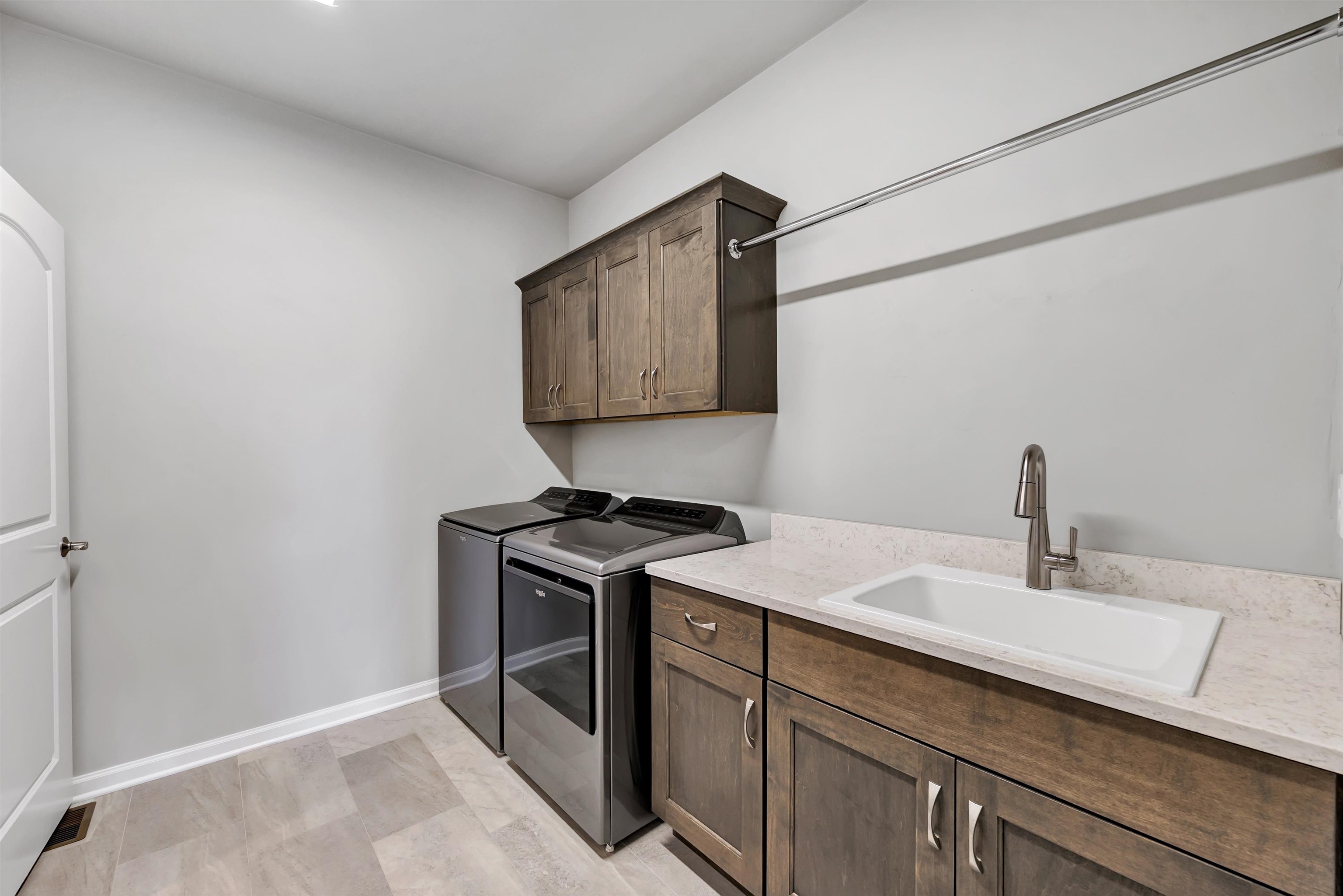 5668 North Kestrel Circle Appleton, WI 54913 - Photo 20 of 33