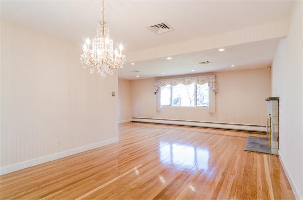 45 Deborah Road Newton, MA 02459 - Photo 6 of 18