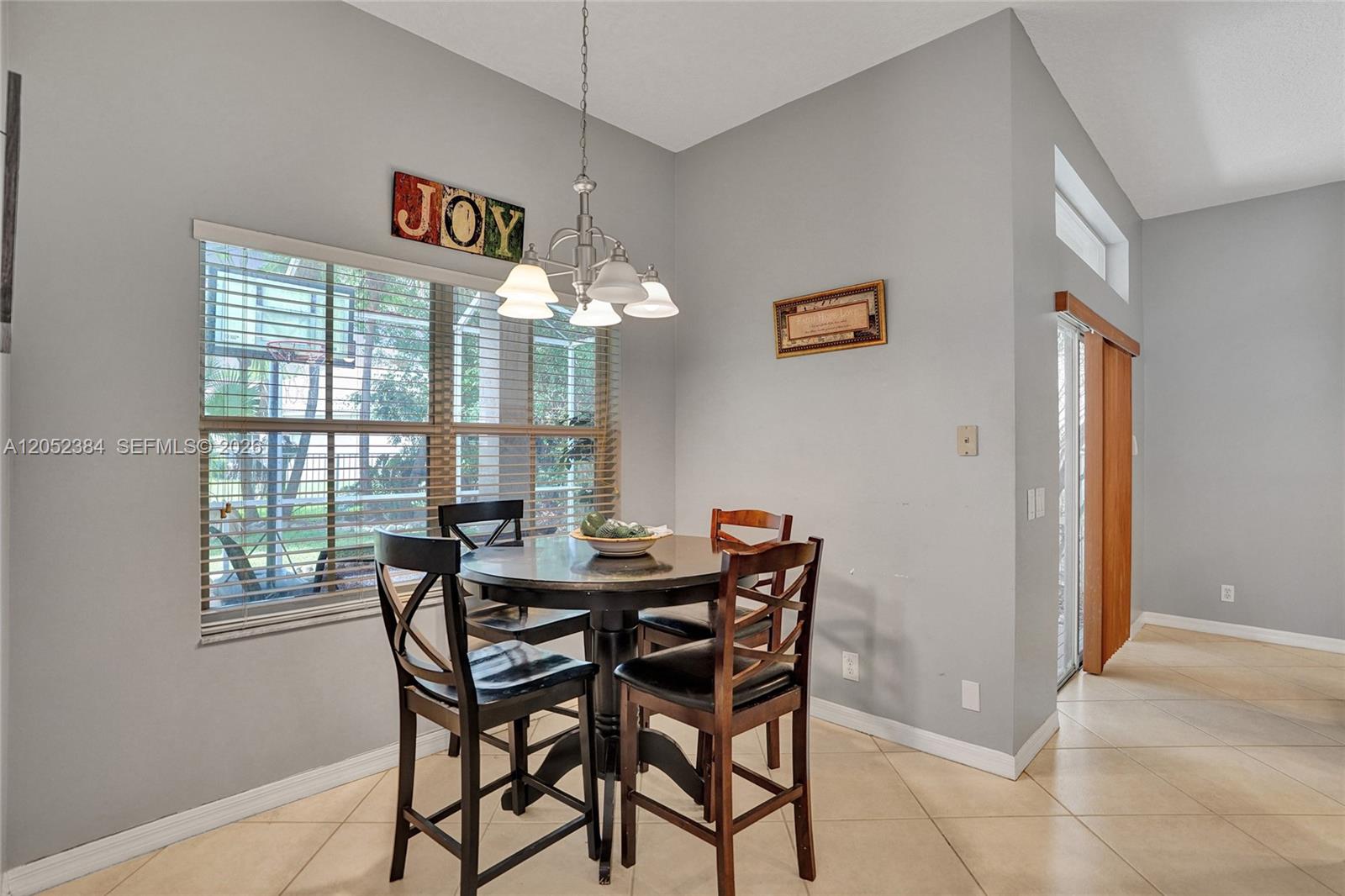 4219 Sabal Ridge Circle Weston, FL 33331 - Photo 9 of 27 Eat in Kitchen