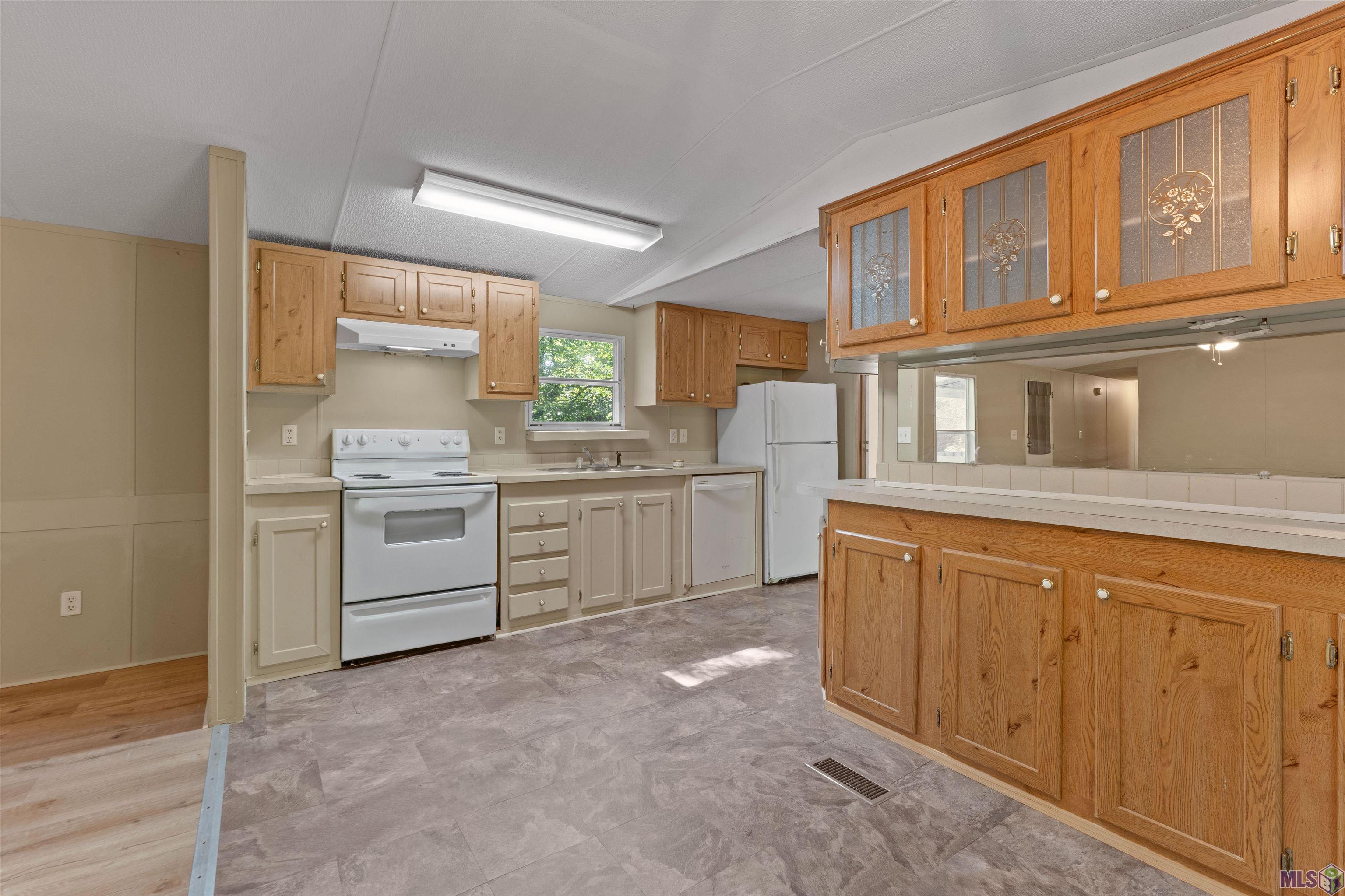 12335 Sullivan Road Baton Rouge, LA 70818 - Photo 6 of 13