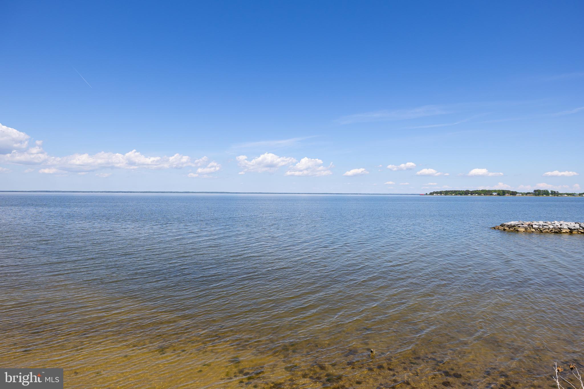 27 Colony Way Montross, VA 22520 - Photo 43 of 90 a view of an ocean and beach