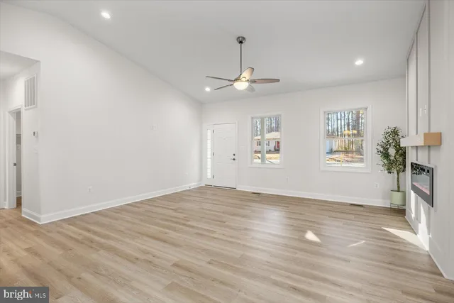 $334,900 | 27 Colony Way, Montross, VA 22520