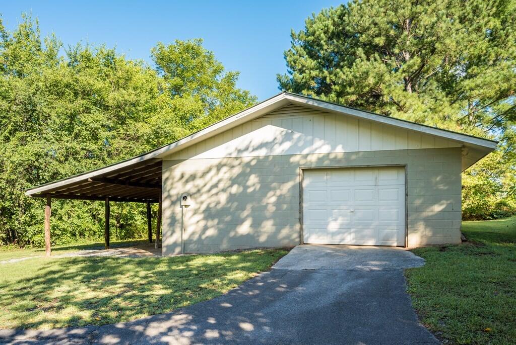 296 Lakehaven Circle Decatur, TN 37322 - Photo 7 of 51 20215630_6