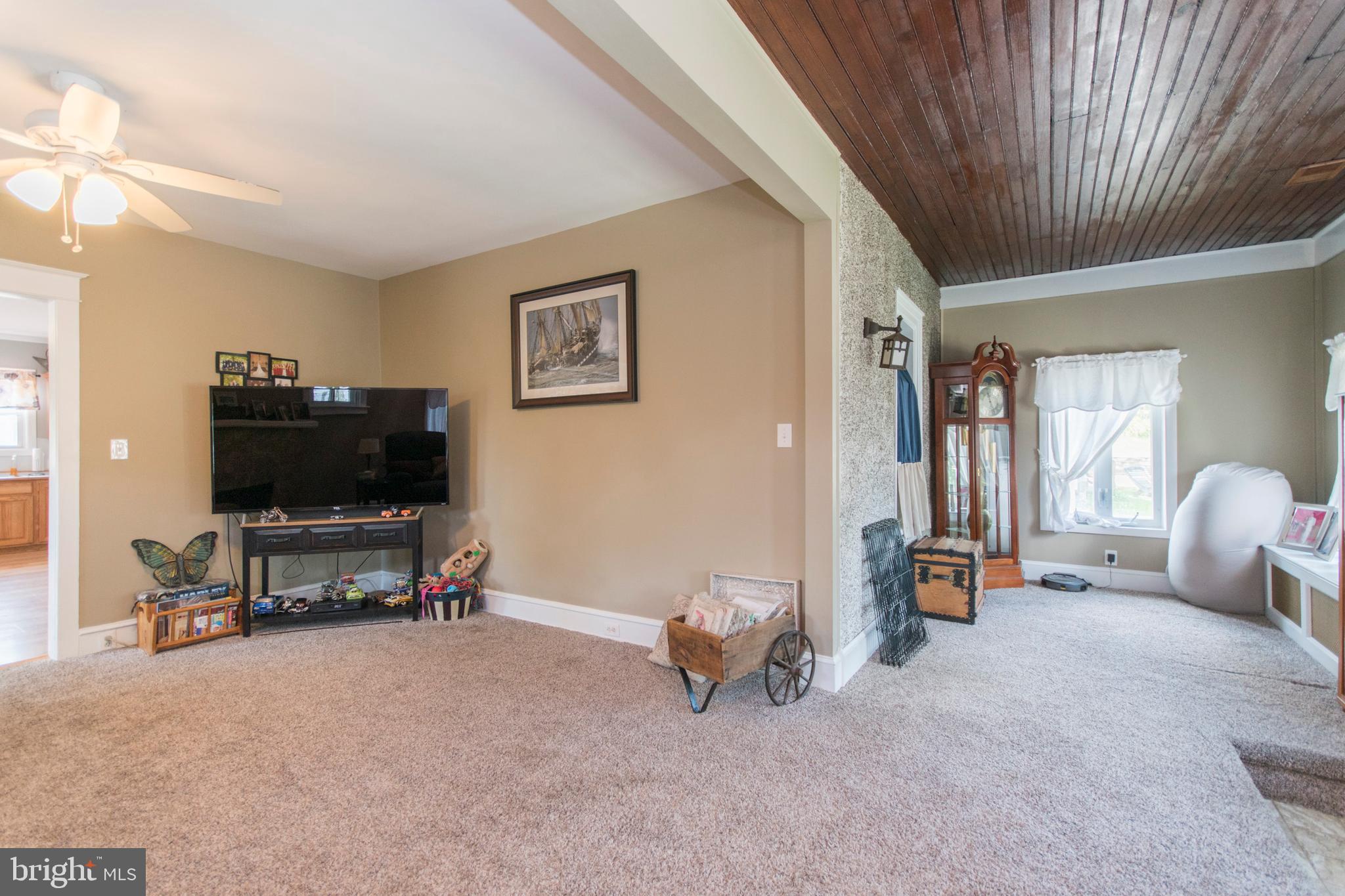 26 Partridge Avenue Ridley Park, PA 19078 - Photo 3 of 27 Gallery Image 3