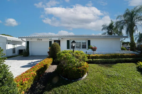 $375,000 | 1708 Southwest 21st Street, Boynton Beach, FL 33426