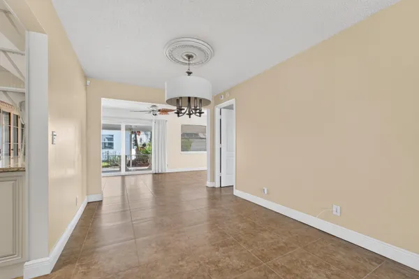 $375,000 | 1708 Southwest 21st Street, Boynton Beach, FL 33426