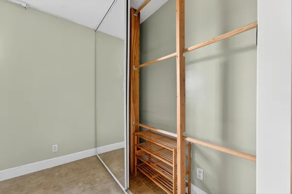 $375,000 | 1708 Southwest 21st Street, Boynton Beach, FL 33426