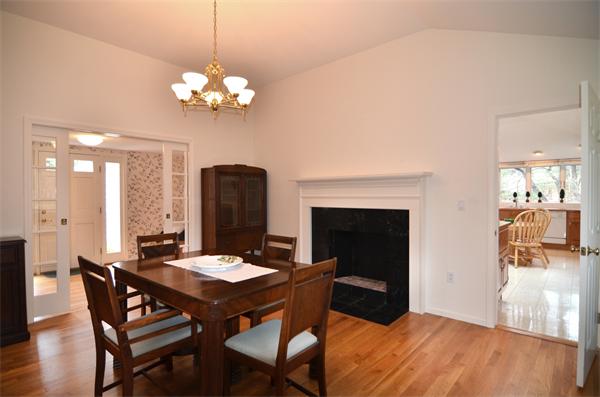 8 Bromfield Road Acton, MA 01720 - Photo 7 of 18 Gallery Image 7