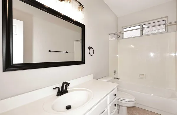 $3,000 | 6214 East Virginia Street, Mesa, AZ 85215