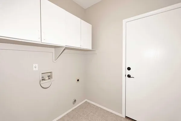 $3,000 | 6214 East Virginia Street, Mesa, AZ 85215