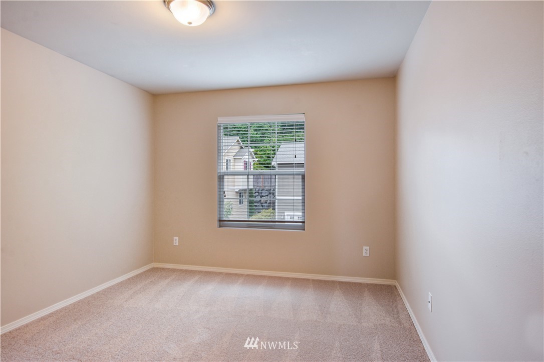 24024 41st Avenue Southeast Bothell, WA 98021 - Photo 14 of 21