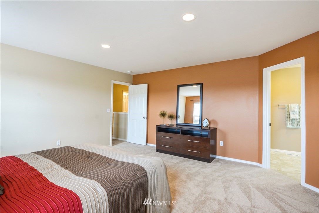 24024 41st Avenue Southeast Bothell, WA 98021 - Photo 17 of 21