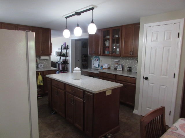 13 Hildreth Way Milford, ME 04461 - Photo 8 of 28 IMG_0222