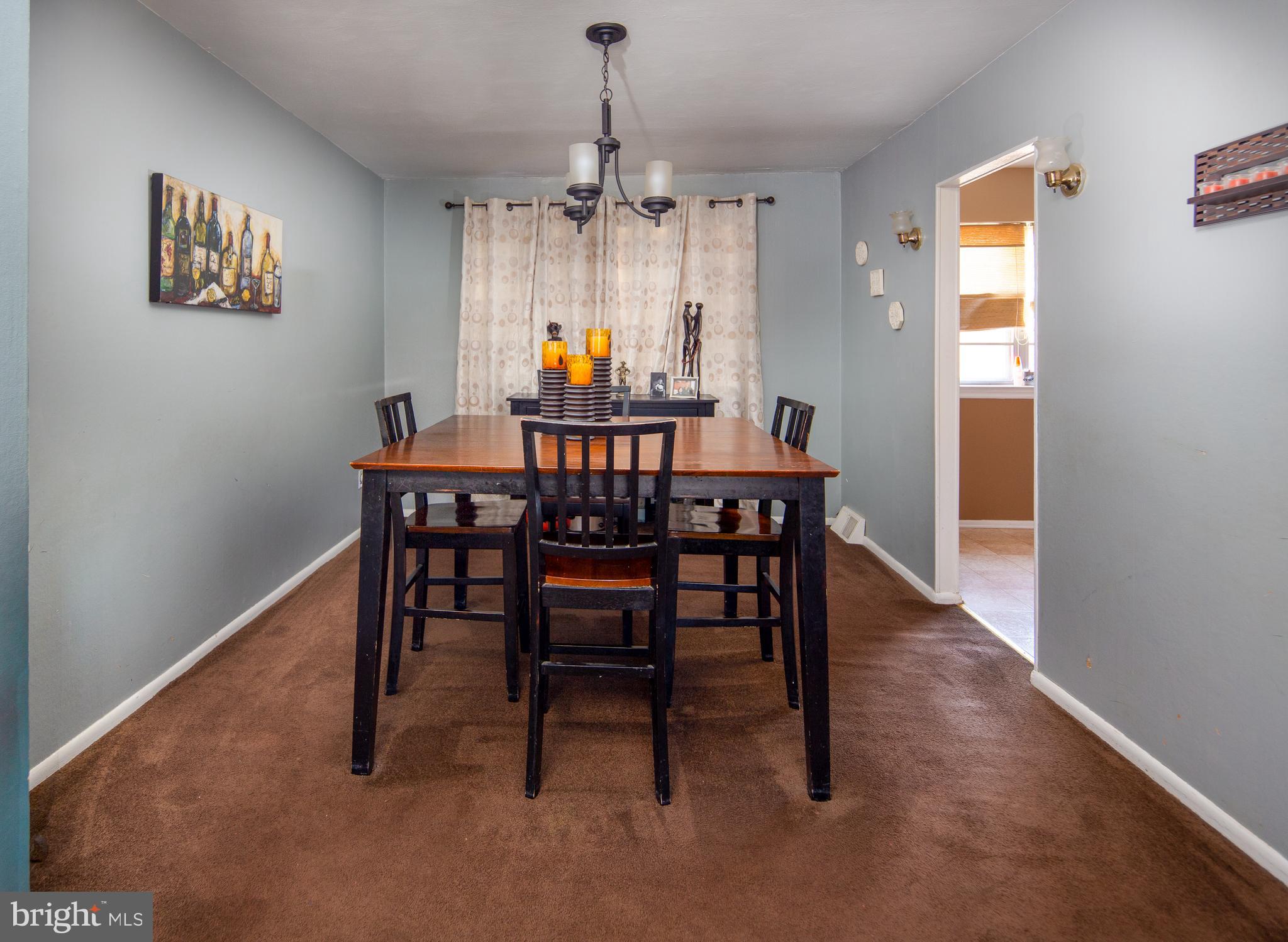 12605 Chilton Road Philadelphia, PA 19154 - Photo 5 of 13