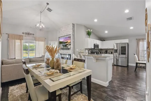 $3,000 | 634 Chadbury Way, Kissimmee, FL 34744