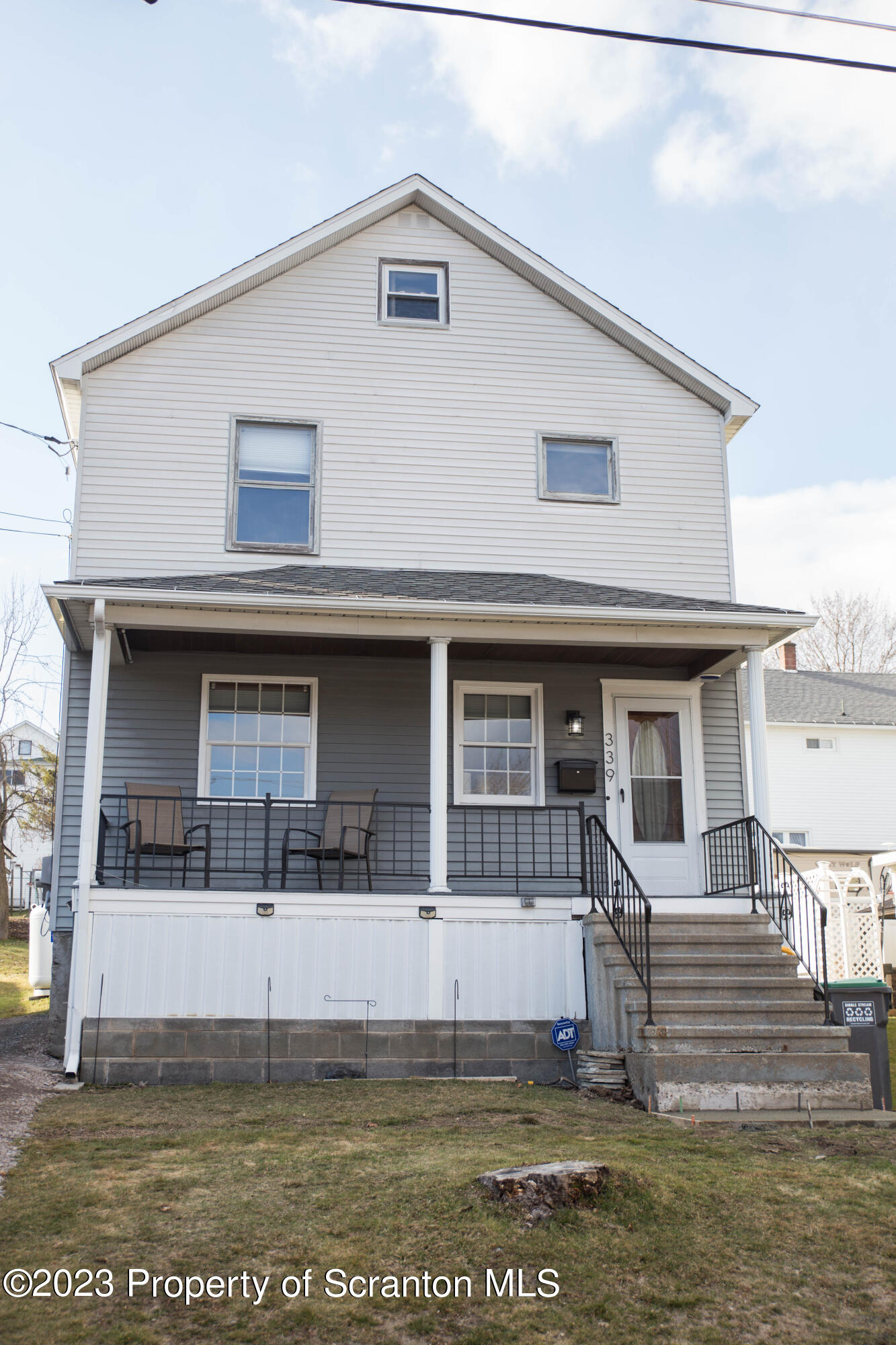 339 Clinton Street Vandling, PA 18421 - Photo 1 of 19 Gallery Image 1