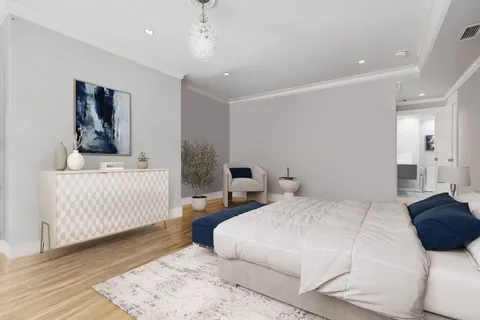$3,350,000 | 157 Newbury Street, Unit 3, Boston, MA 02116