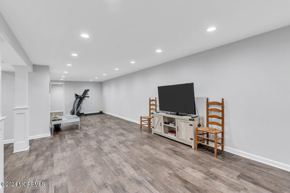 627 Marion Road Neptune Township, NJ 07753 - Photo 13 of 17 dsc08043_1