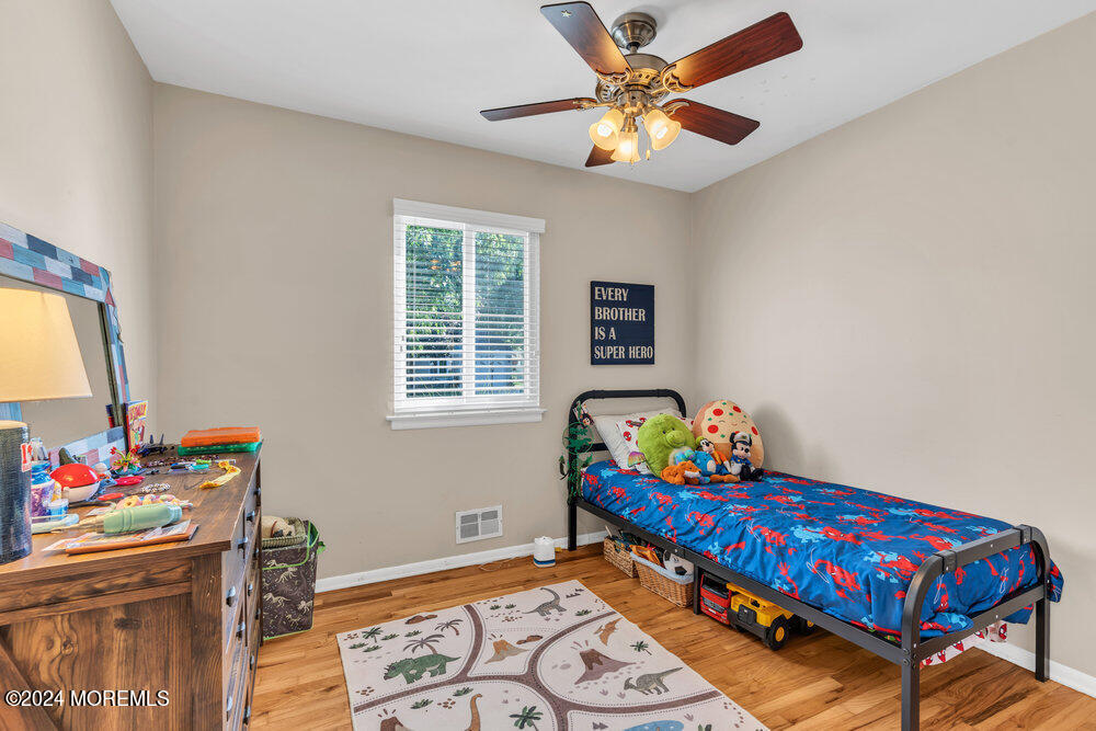 627 Marion Road Neptune Township, NJ 07753 - Photo 8 of 17 dsc08013_300