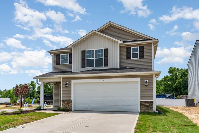 $299,706 | 9 West Emily Gardens Drive, Selma, NC 27576